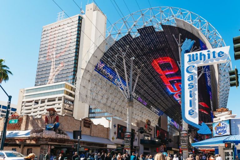 Fremont St