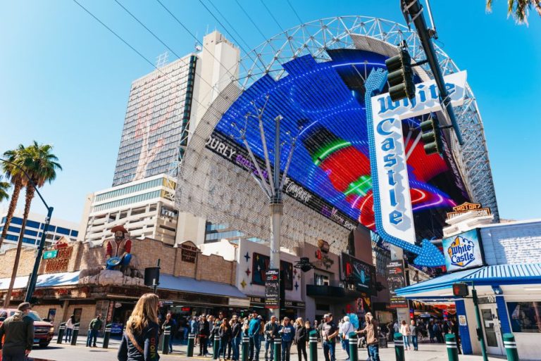 Fremont St